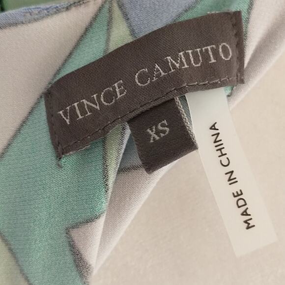 Vince Camuto Sleeveless Hi Low Chiffon Top Women's Sz XS Multicolor Print Lined - Picture 2 of 11